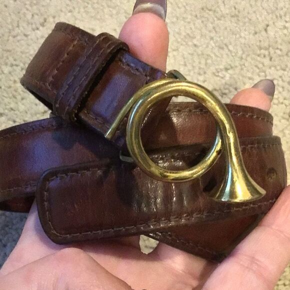 Vintage Accessories - Trafalgar Vintage Brown leather Brass Bugle Buckle Belt Size 28 Small